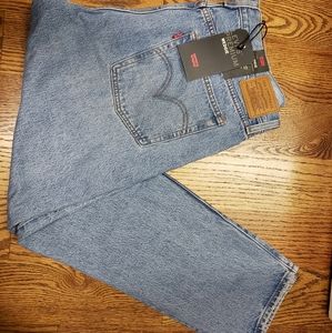 Womens Brand New Levi's Wedgie Jeans